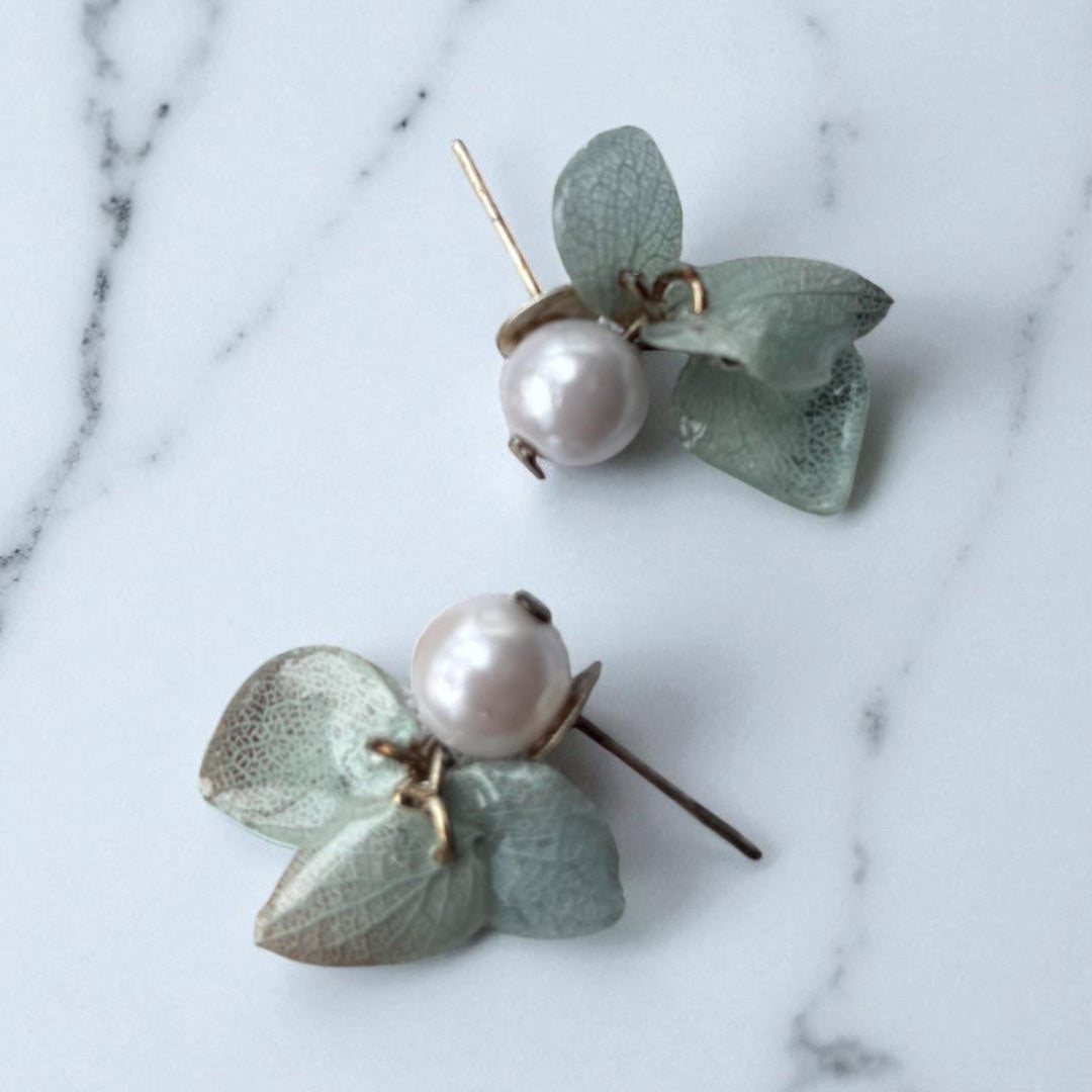 Earrings - Flower