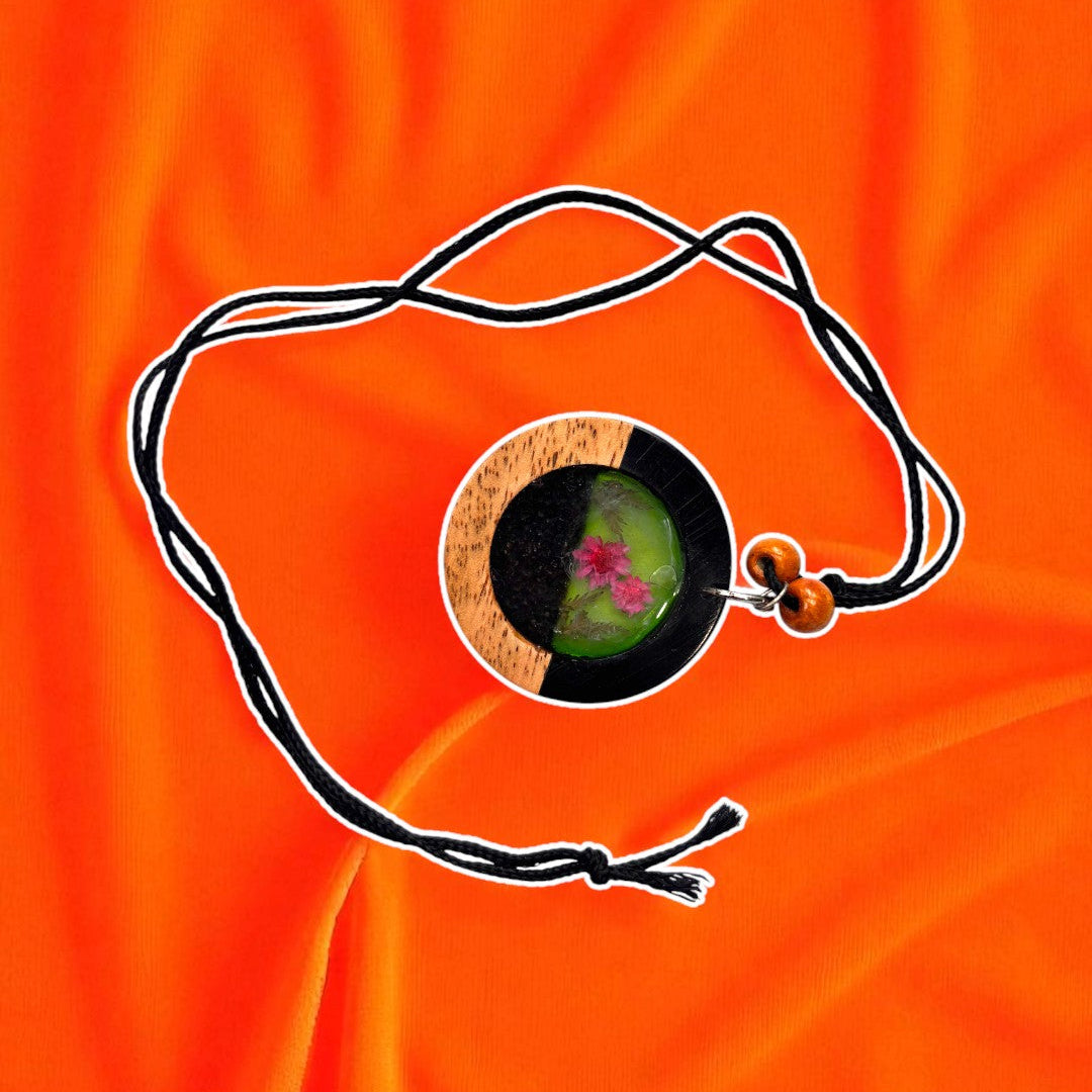 Necklace - Resin