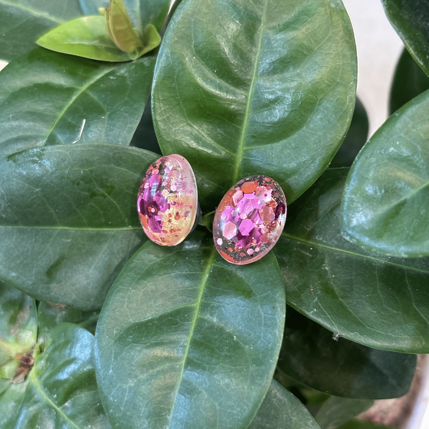 Resin Oval Earrings - Pink